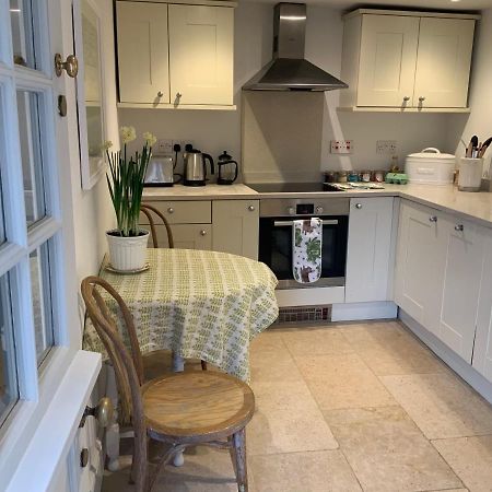 Masons Cottage, An Idyllic Retreat In An Area Of Outstanding Beauty, Close To Blenheim Palace, Oxford & The Cotswolds Stonesfield Exteriér fotografie